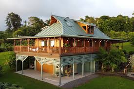 Plantation-style residence